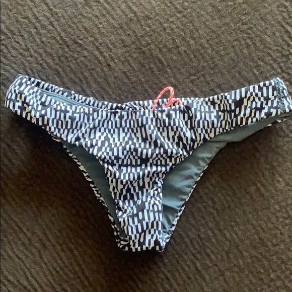 Jolyn Weston Bottoms - Picture 4 of 4